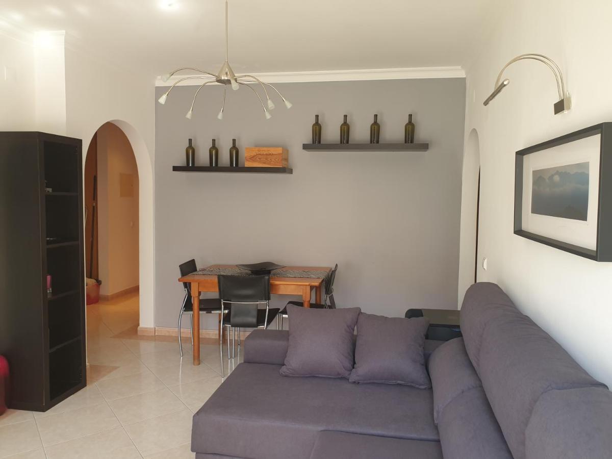 Austral Apartment Quarteira Exterior photo